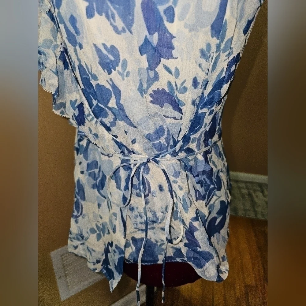 Polo Ralph Lauren Sleeveless Flower Blue Blouse SZ 4 - Picture 3 of 8